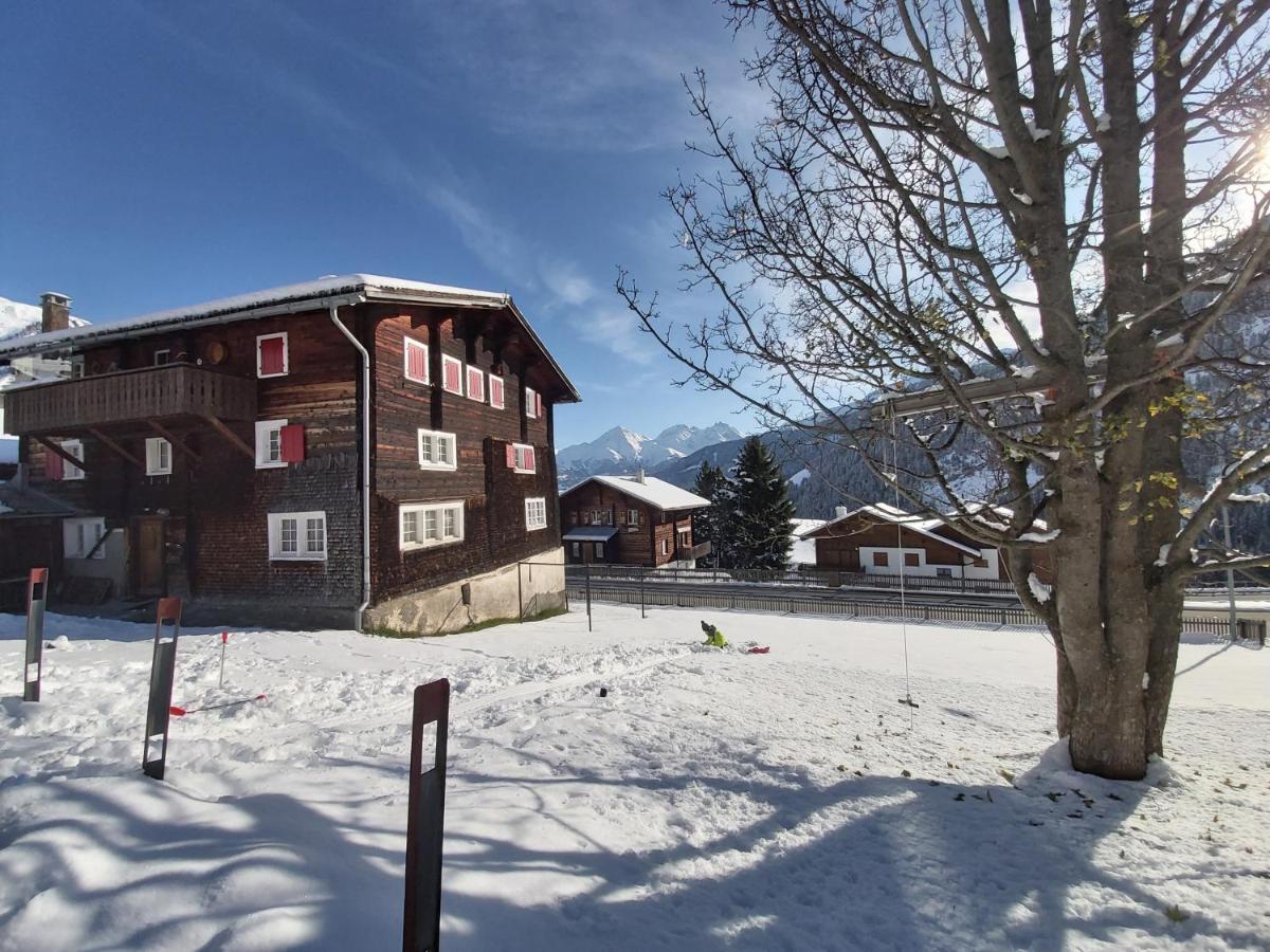 Tgesa Felici Apartment Sedrun Exterior foto